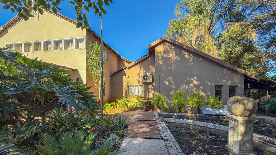 4 Bedroom Property for Sale in Melodie North West